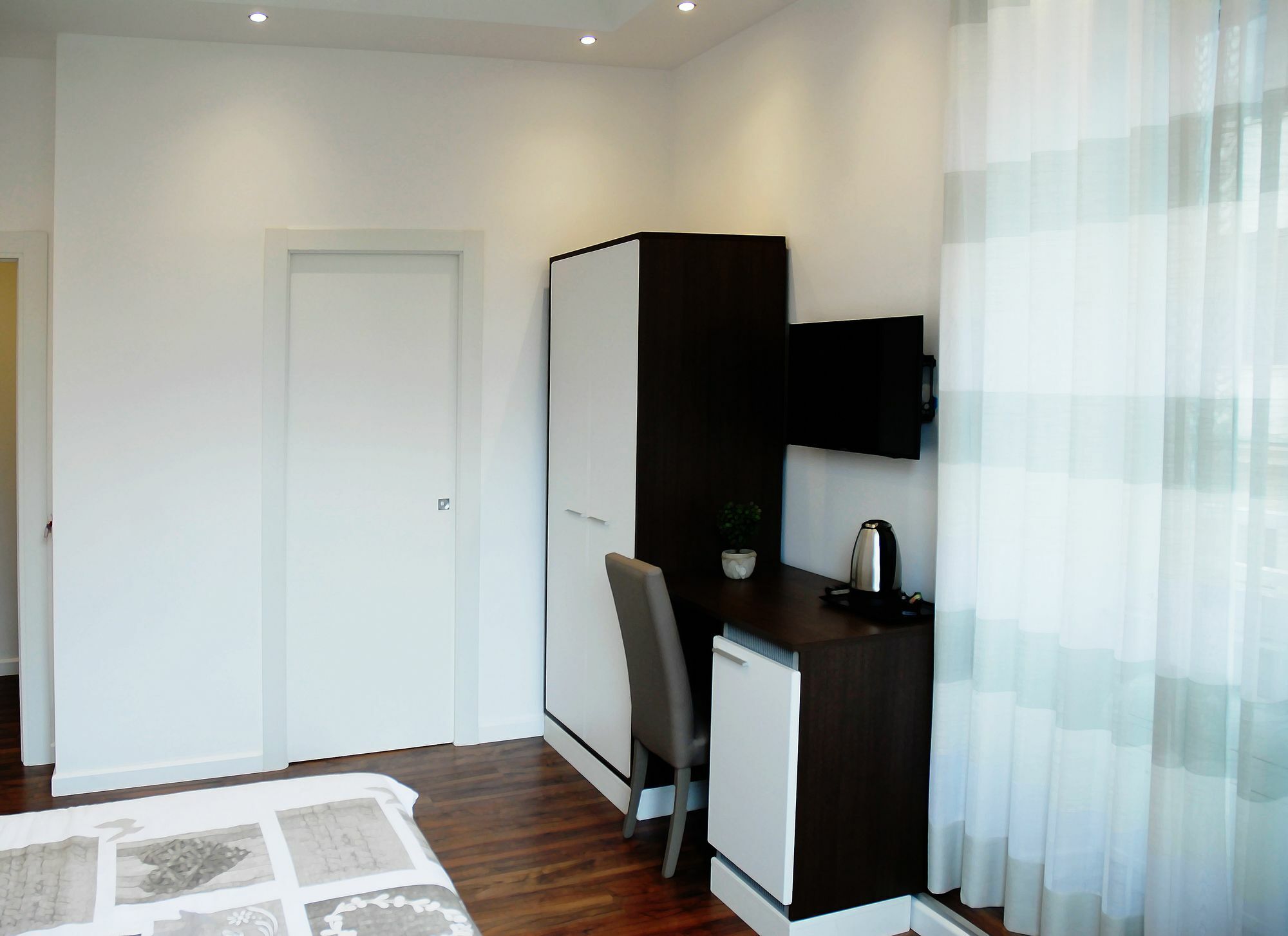 Suiterhome روما المظهر الخارجي الصورة